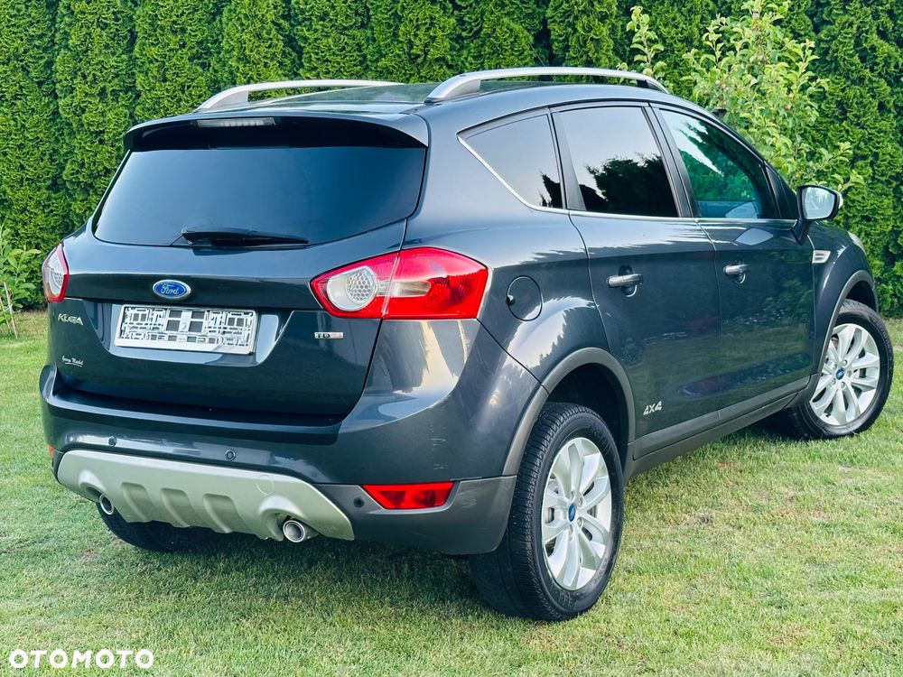 Ford Kuga 2.0 TDCi 4x4 Titanium - 20