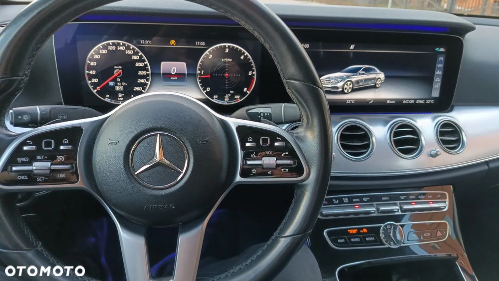 Mercedes-Benz Klasa E - 20