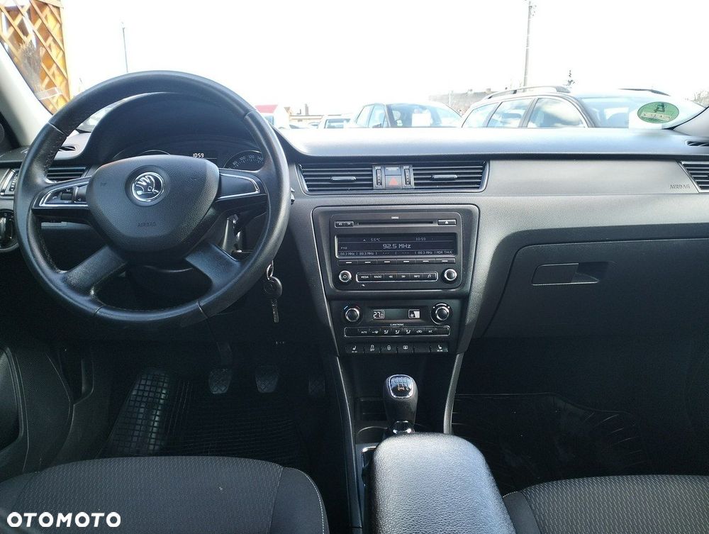 Skoda RAPID - 15