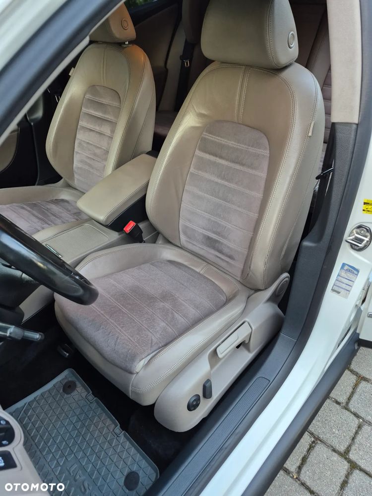 Volkswagen Passat 2.0 TDI DPF Highline DSG - 20