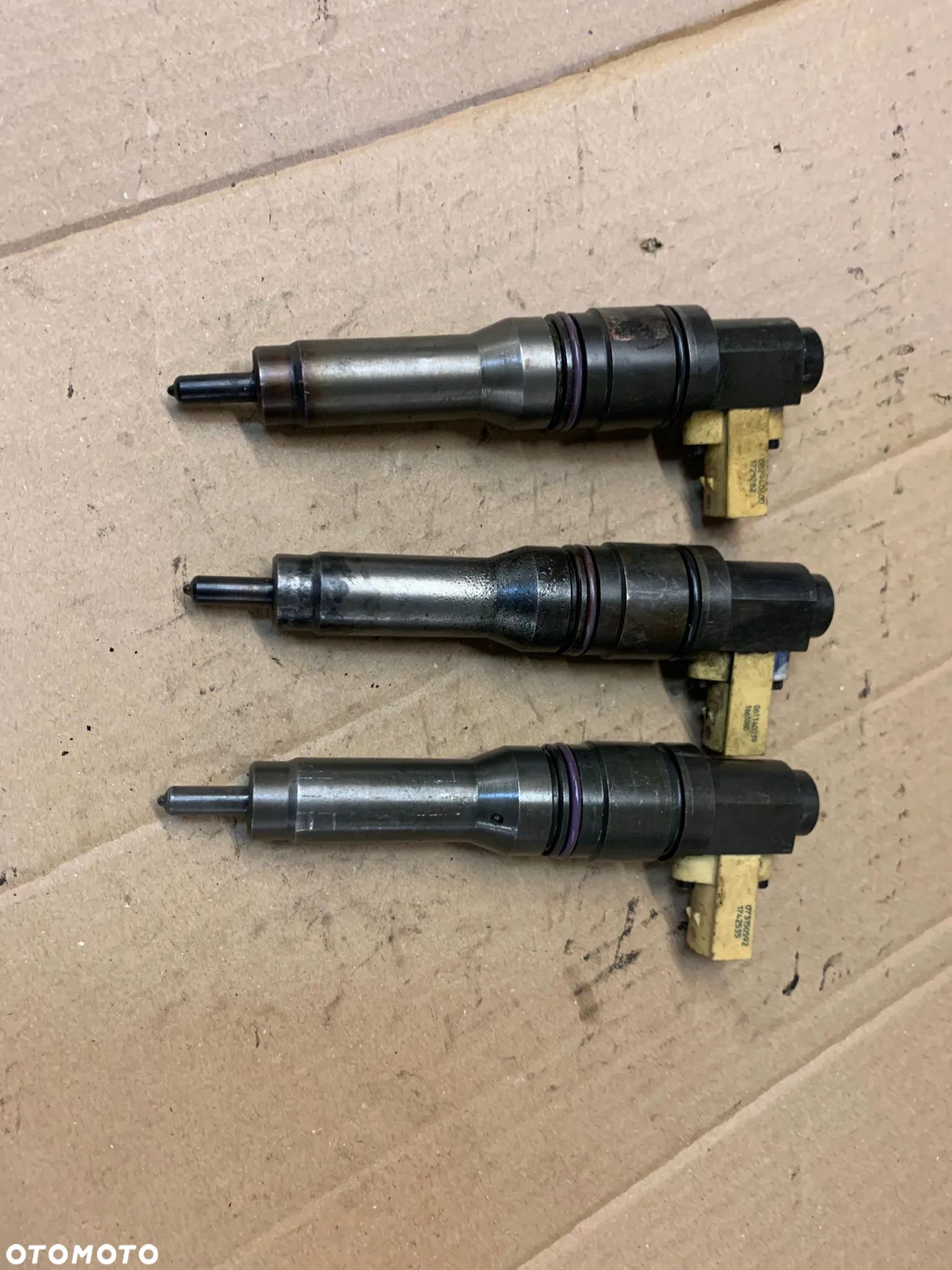 Wtryskiwacz DAF 105  XF,CF EURO 5 1661060 / 1725282 / 1742535 - 1