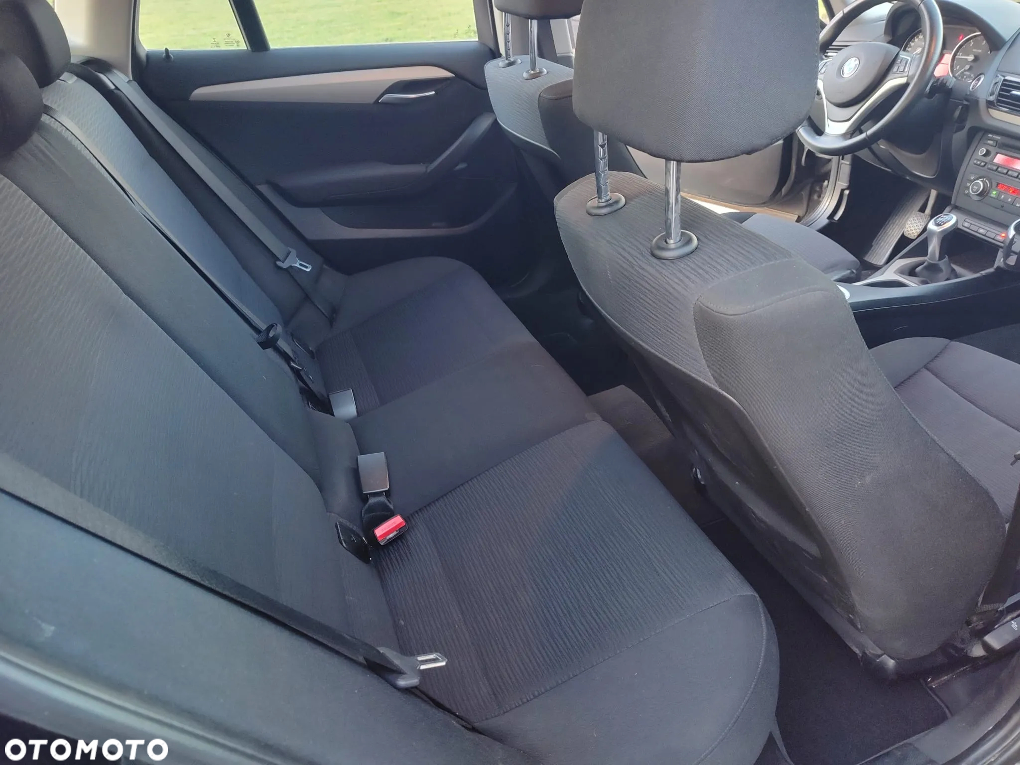 BMW X1 sDrive16d - 13