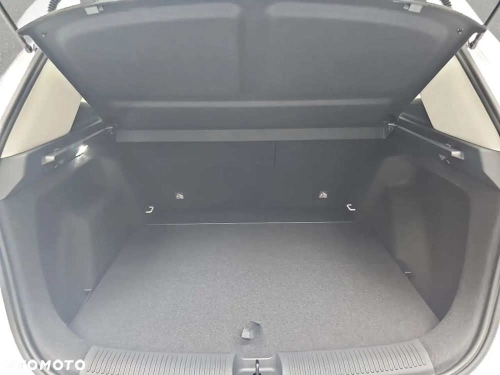 MG ZS 1.5 HEV+ Exclusive - 10