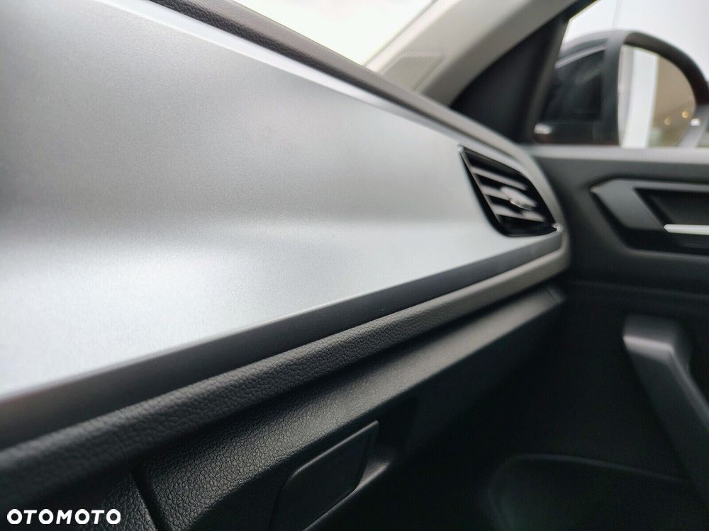 Volkswagen T-Roc - 25