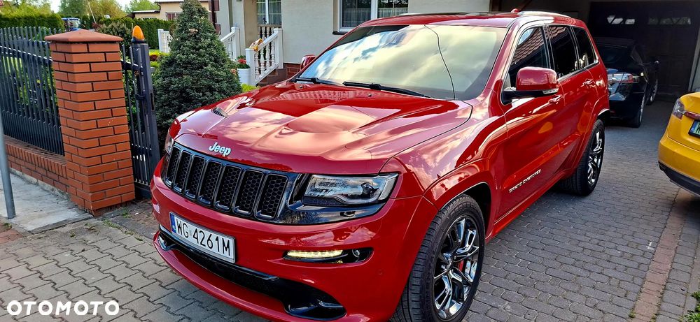Jeep Grand Cherokee SRT8 - 1
