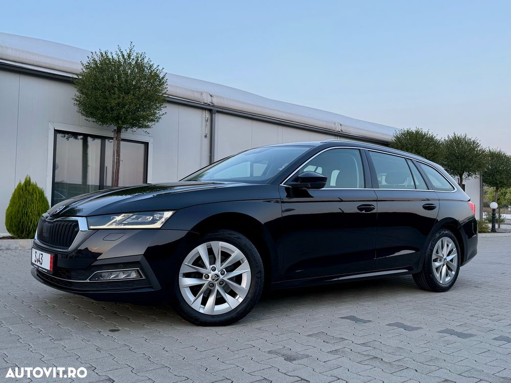 Skoda Octavia 2.0 TDI STYLE DSG - 1