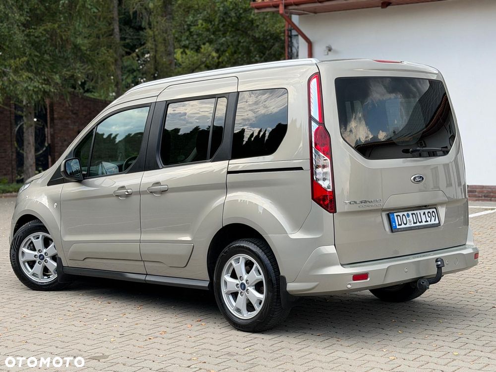 Ford Tourneo Connect - 21