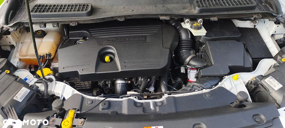 Ford Kuga 2.0 TDCi 4WD Titanium - 12
