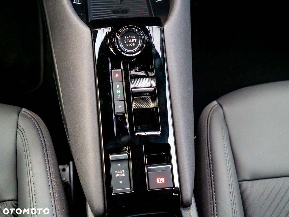 Alfa Romeo Junior 1.2 mHEV Ti eDCT - 25