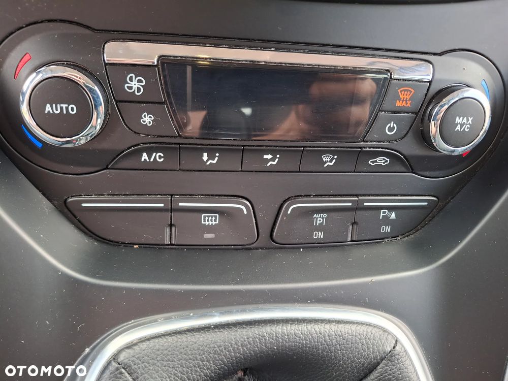 Ford C-MAX 2.0 Titanium - 16