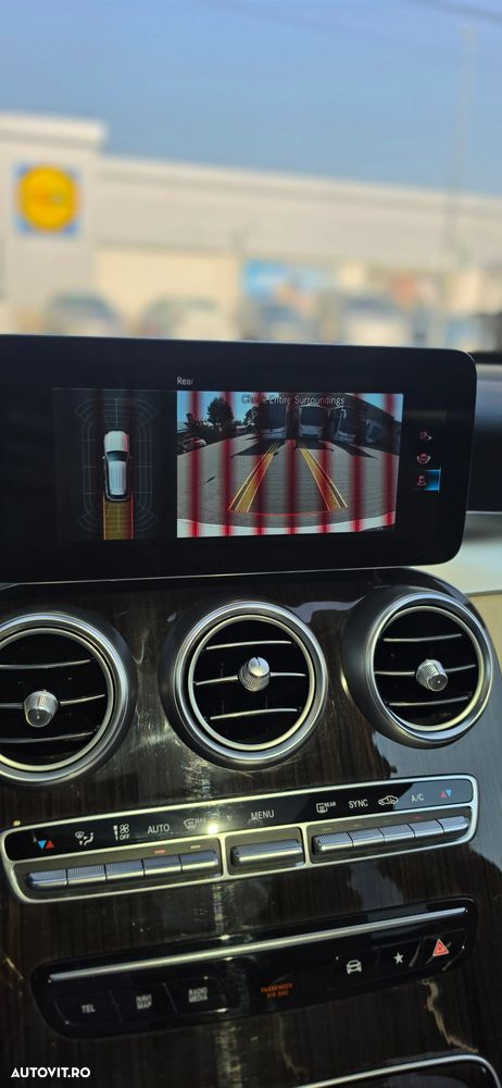 Mercedes-Benz GLC 300 4MATIC 9G-TRONIC AMG Line Plus - 14