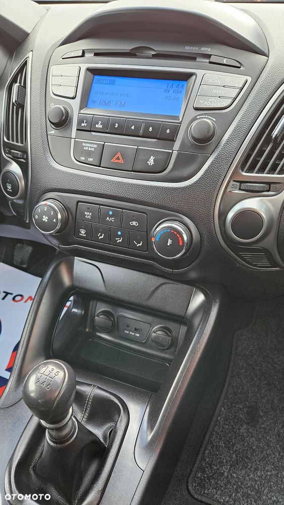 Hyundai ix35 1.7 CRDi 2WD blue Style - 24