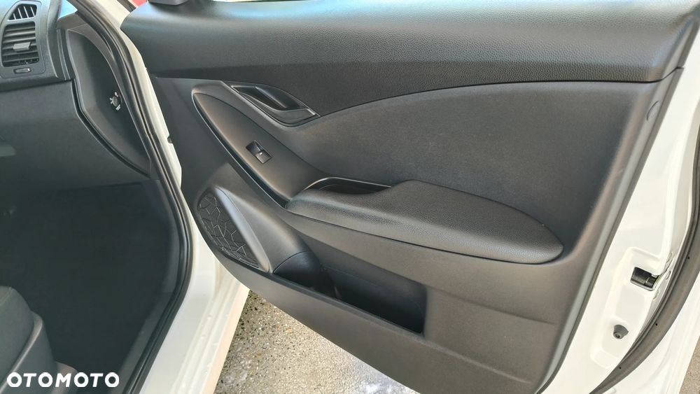 Hyundai ix20 1.6 Trend - 10