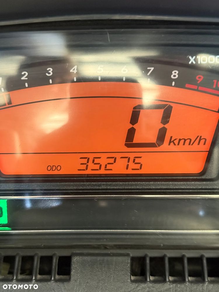 Suzuki Burgman - 6