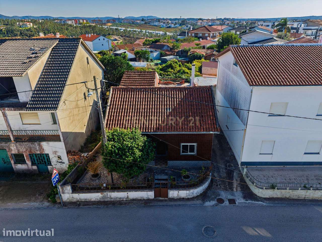 Moradia T2 + 2 com 2 terraços, Pousos, Leiria - Grande imagem: 2/46