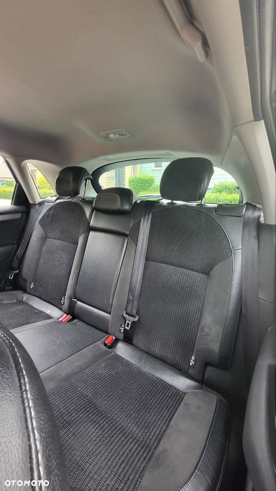 Citroen C4 2016 photo 2