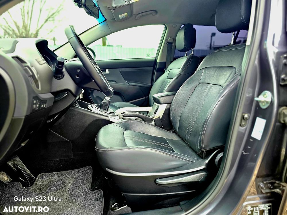 Kia Sportage 1.7 DSL MT 4x2 PREMIUM - 9