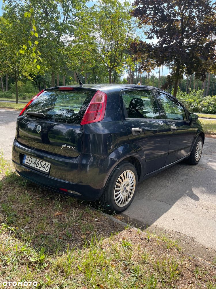 Fiat Grande Punto - 5