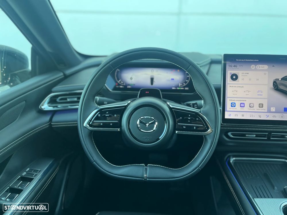 Mazda 6e 68.8 kWh Takumi - 31