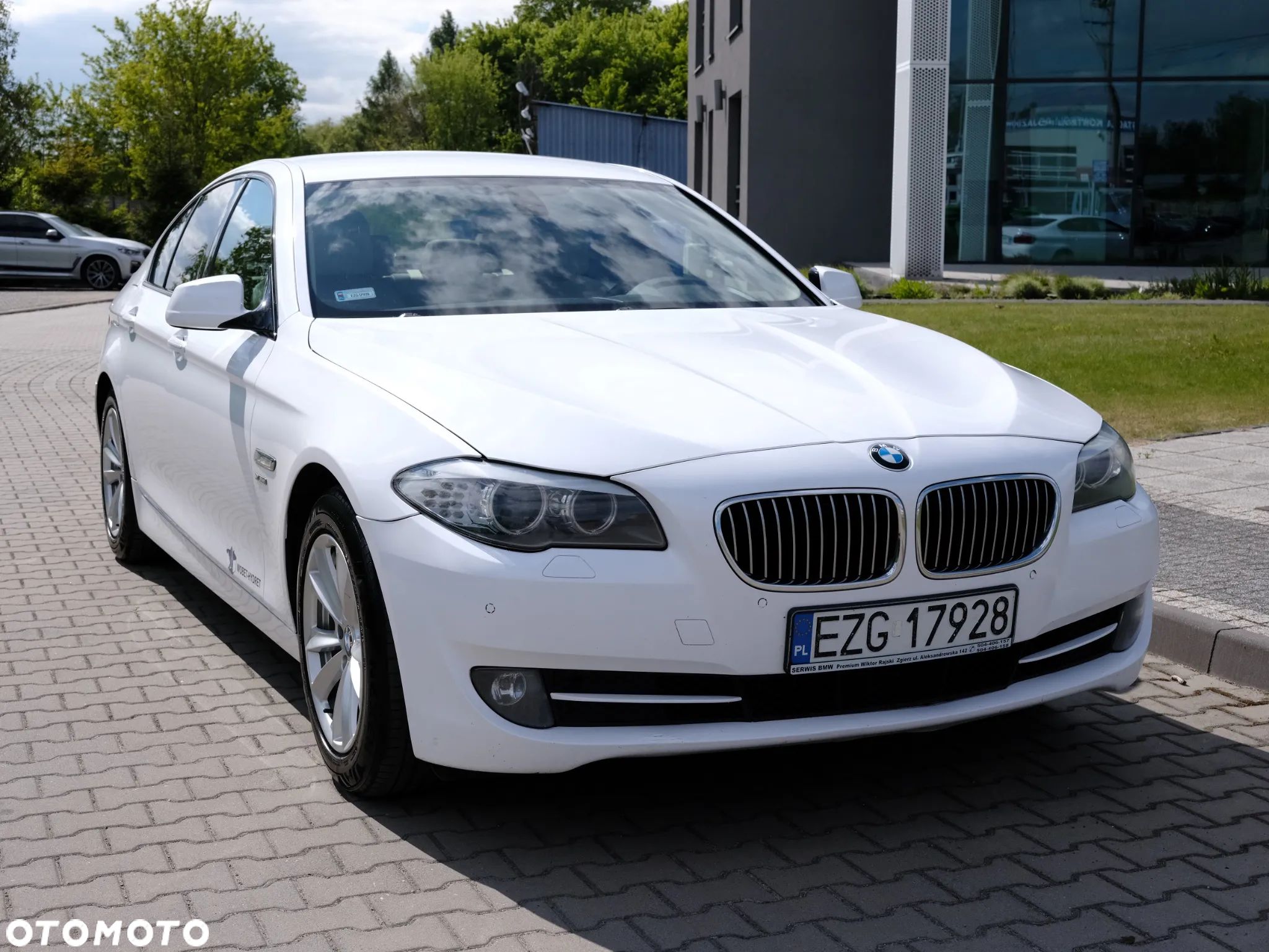 BMW Seria 5 525d xDrive - 1