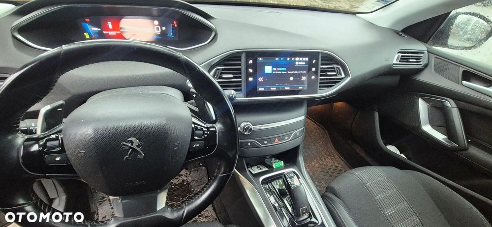 Peugeot 308 BlueHDi 130 EAT8 Active Pack - 6