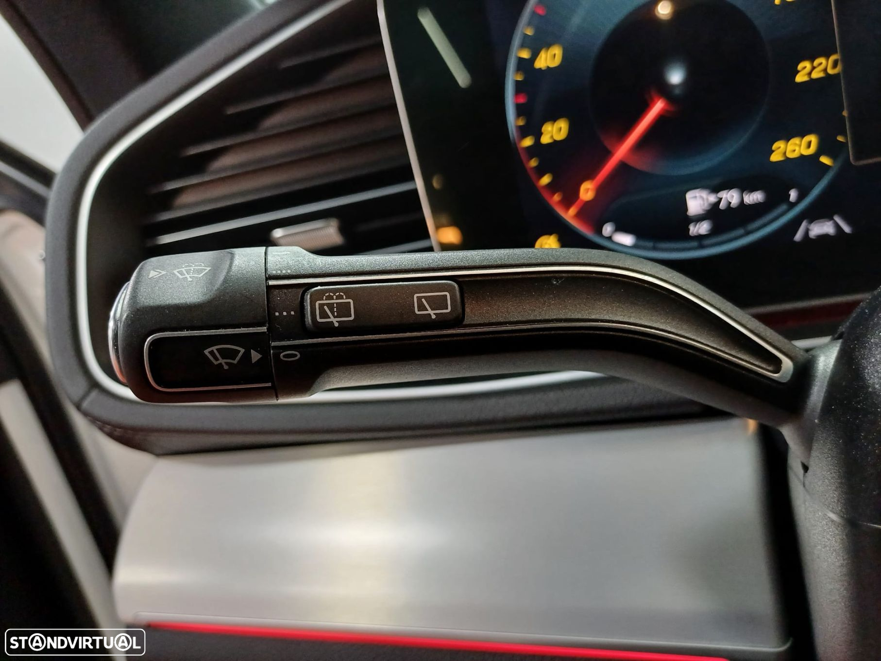 Mercedes-Benz GLE 300 d 4Matic - 18