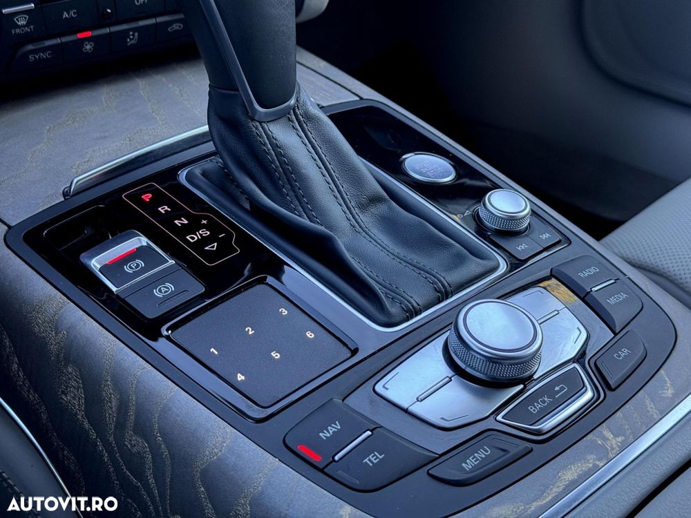 Audi A6 Avant 3.0 TDI quattro S tronic - 18