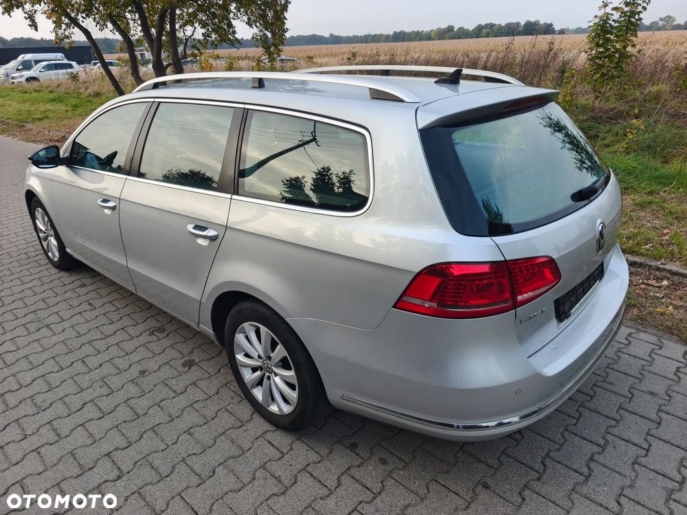 Volkswagen Passat Variant - 4