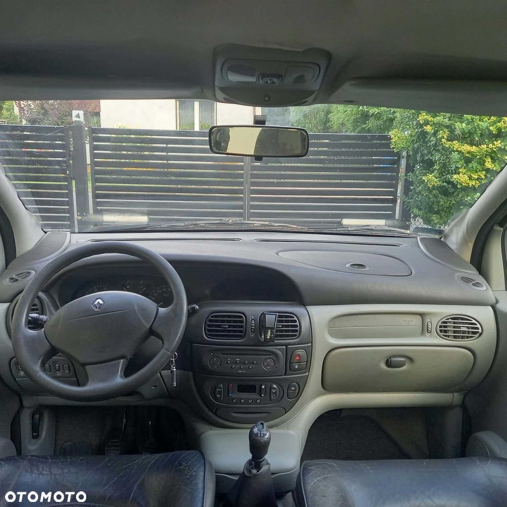 Renault Scenic - 7