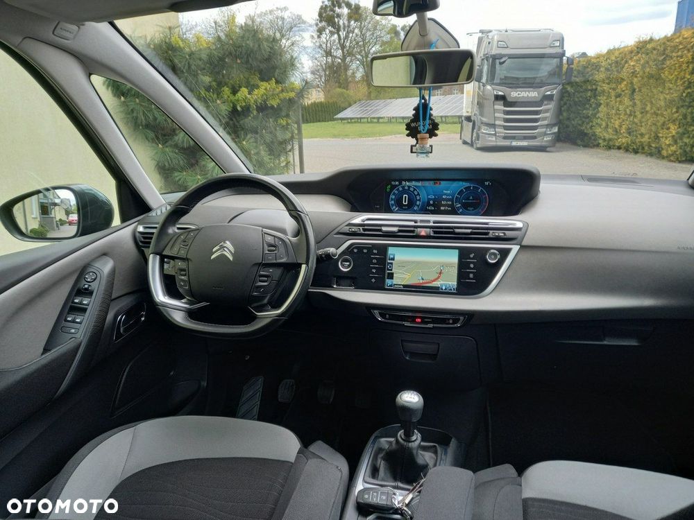 Citroën C4 Picasso THP 155 Exclusive - 25