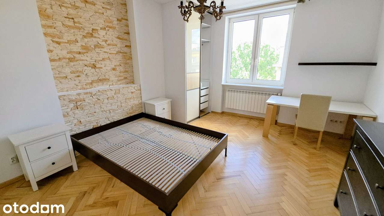 Słoneczne i przestronne mieszkanie na nowej Pradze
