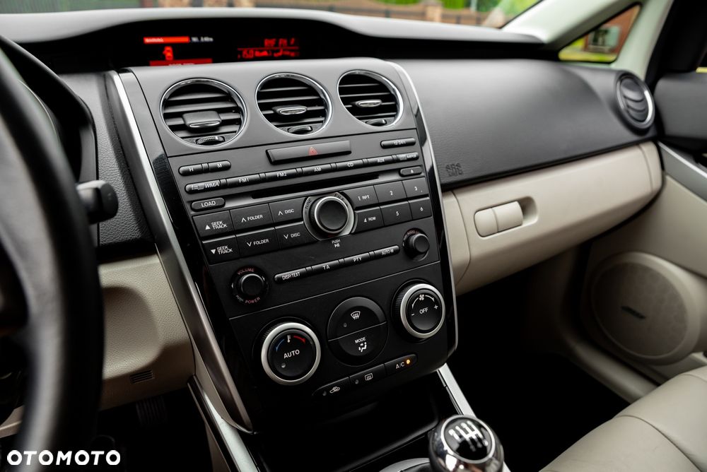 Mazda CX-7 - 30