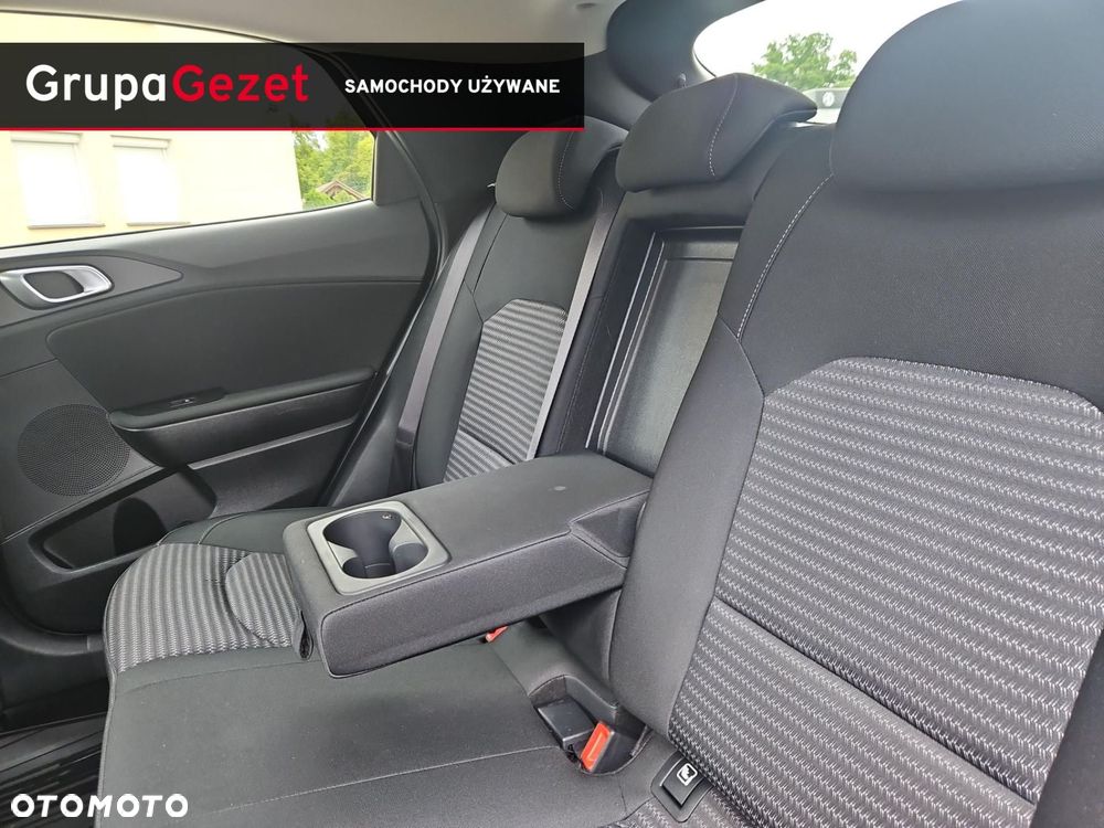 Kia XCeed 1.5 T-GDI M - 16