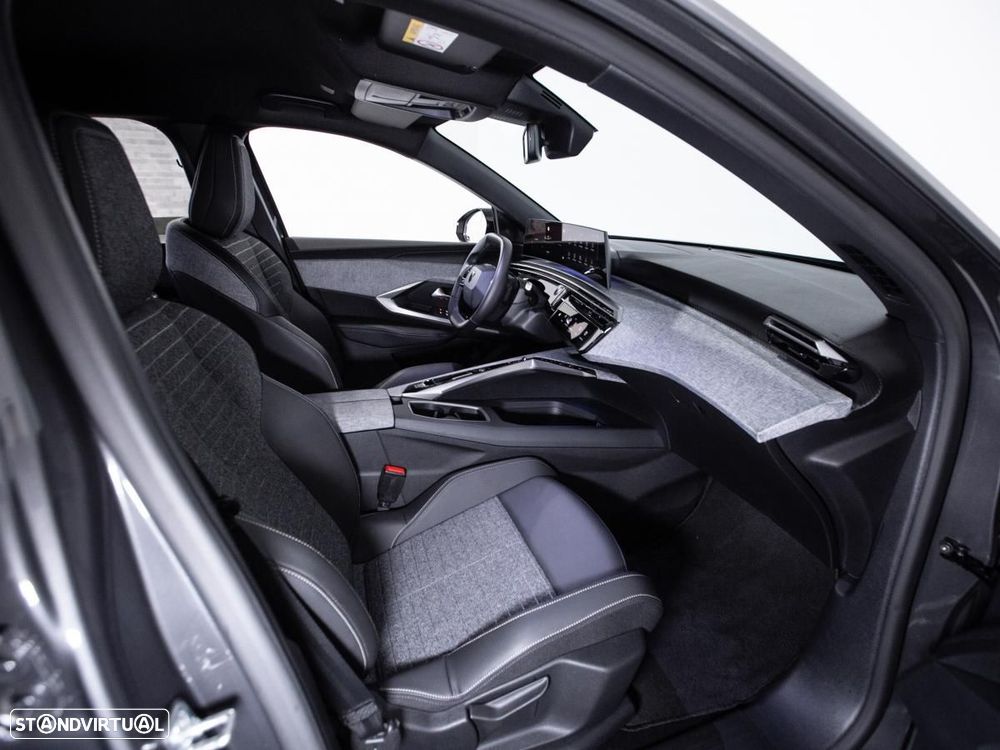 Peugeot E-3008 73 kWh Allure - 10