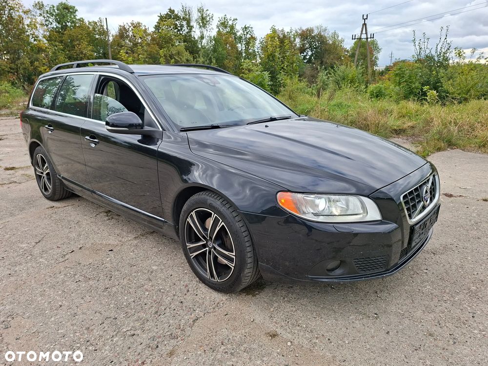 Volvo V70 2.5T Momentum - 9