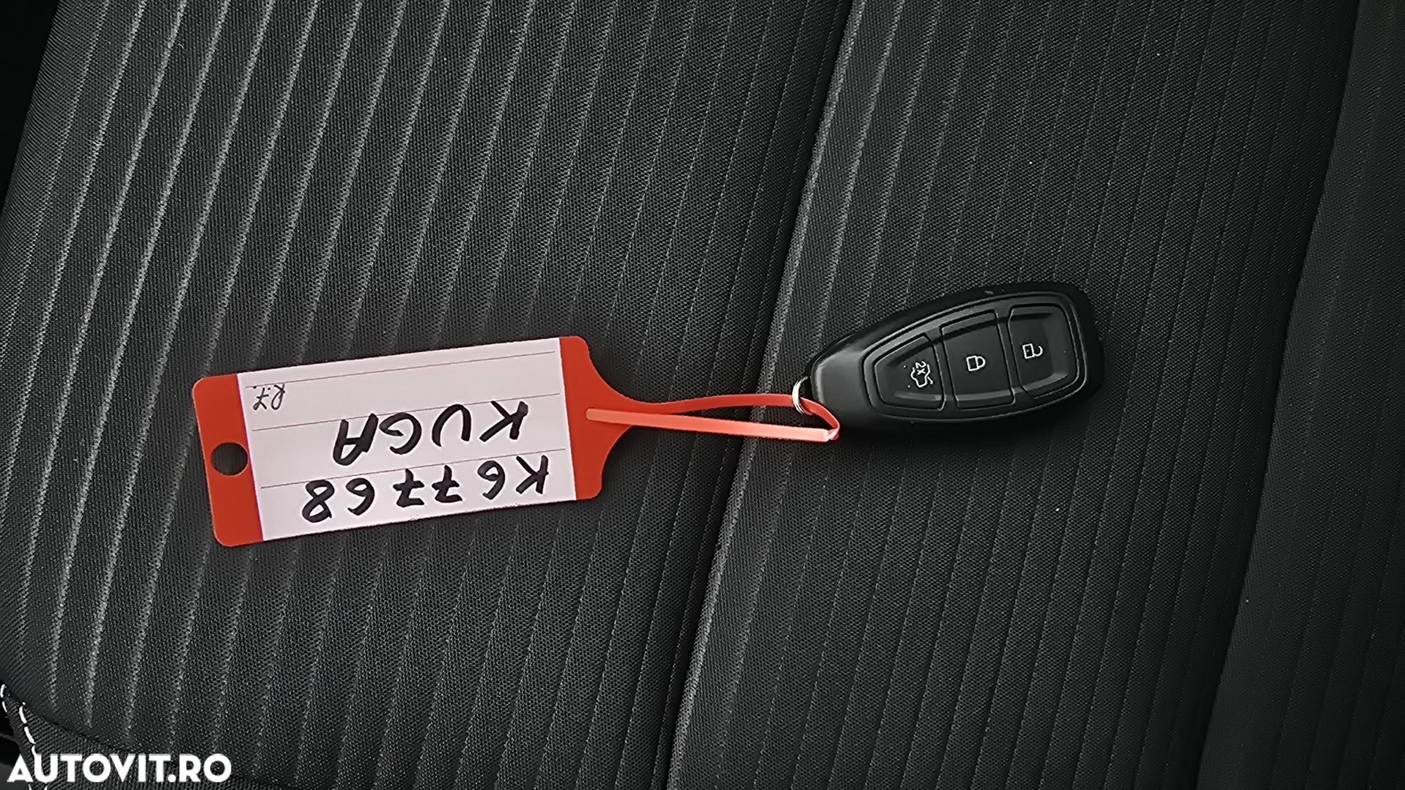 Ford Kuga - 21