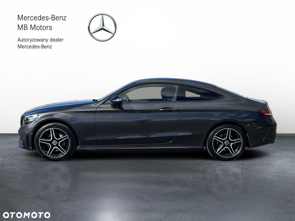 Mercedes-Benz C-Class 2019 photo 2