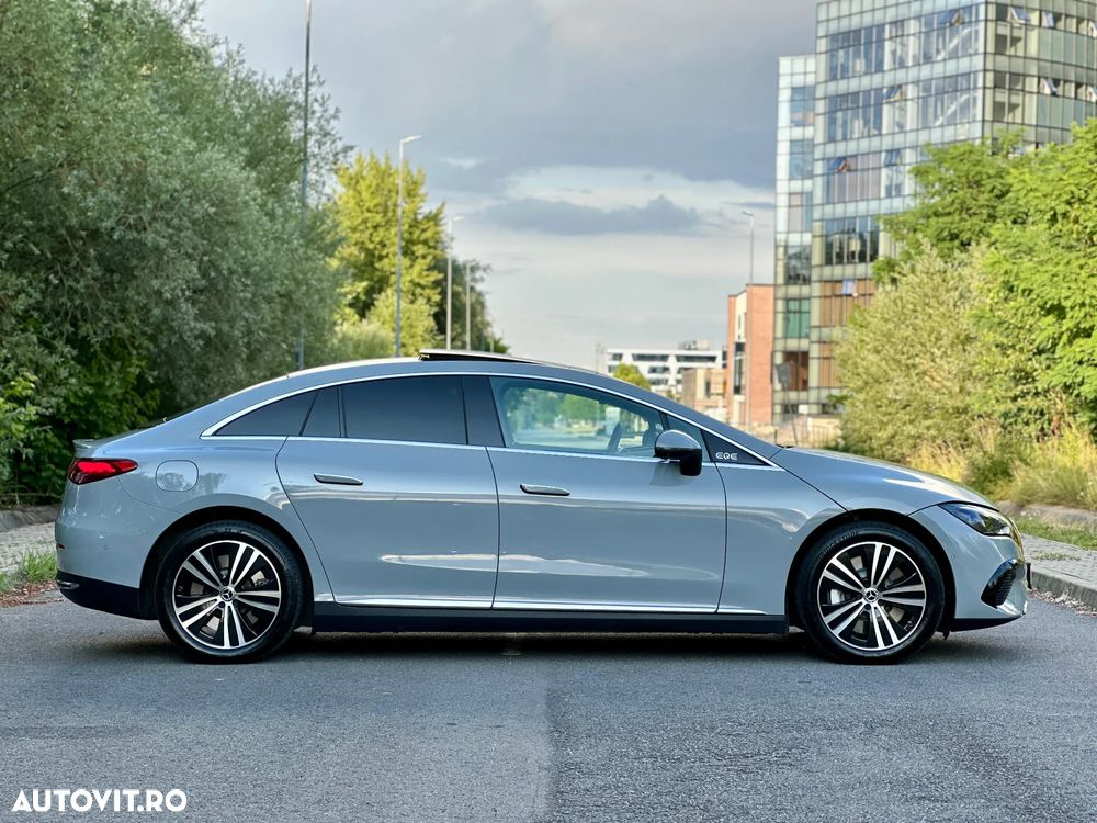 Mercedes-Benz EQE 350+ - 22