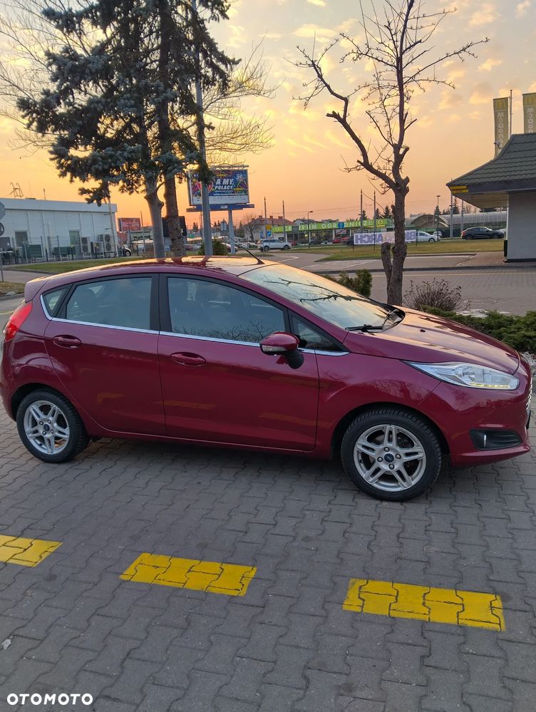 Ford Fiesta - 6