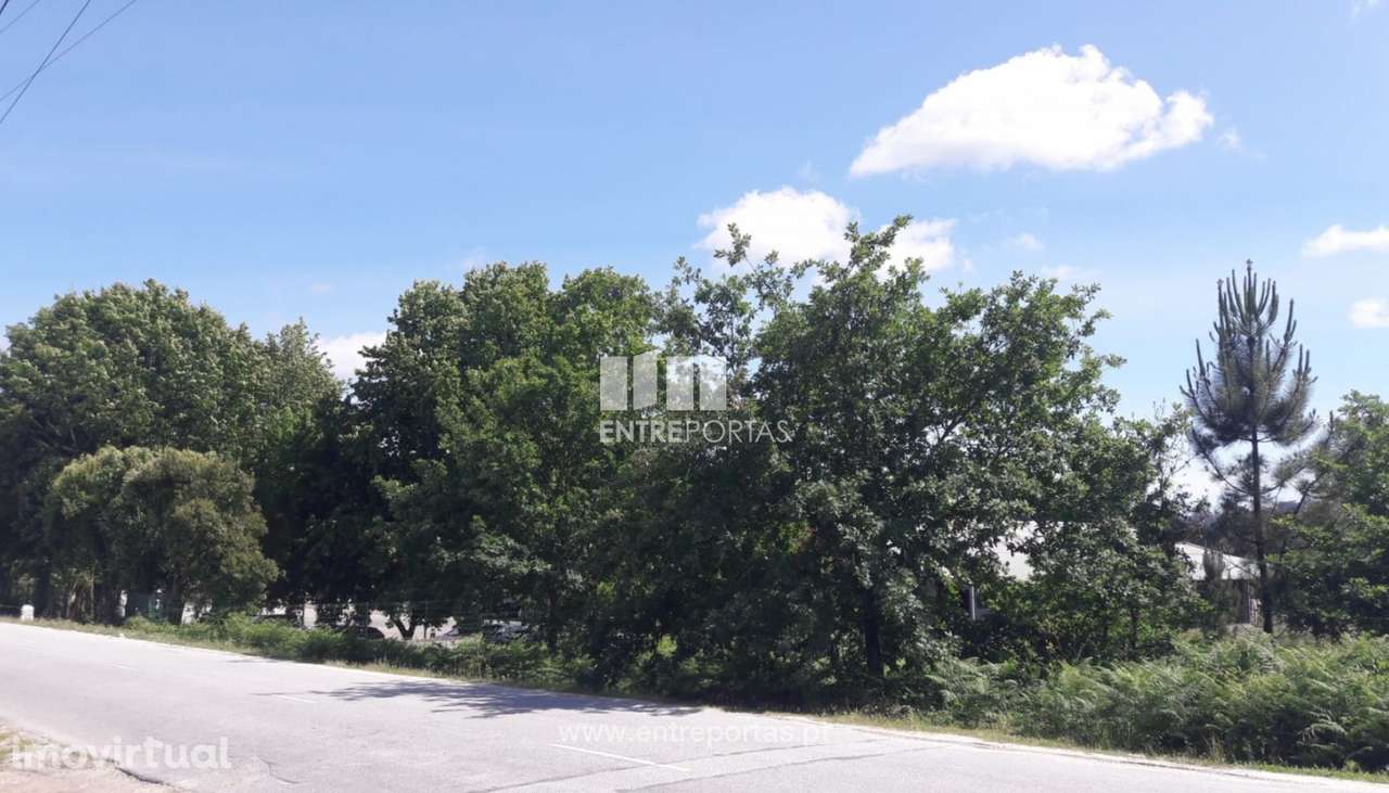 Venda de terreno industrial com 7512m², Fragoso, Barcelos - Grande imagem: 2/30