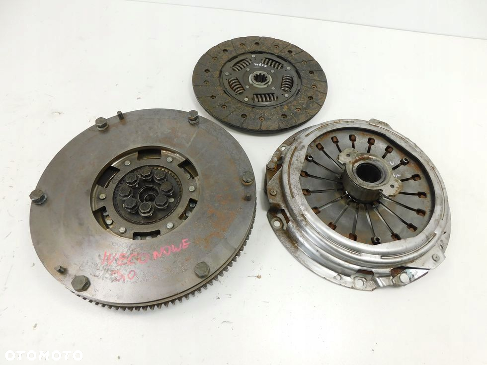 Sprzegło koło dwumasowe 3.0 HPI EURO4 06-11r Iveco Daily IV 35C 35S dwumas - 6