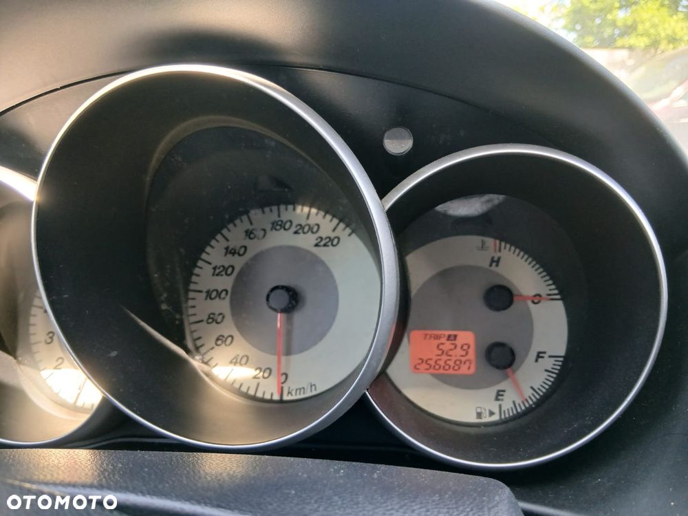 Mazda 3 2.0 Sport - 10
