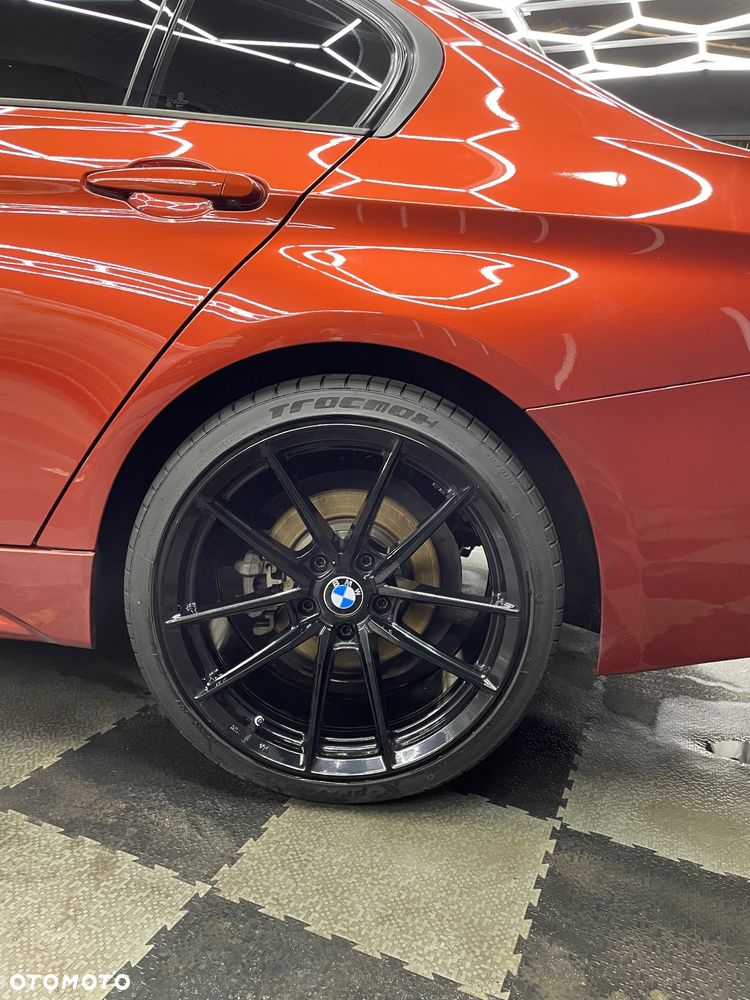 BMW Seria 3 330i Edition M Sport Shadow - 7