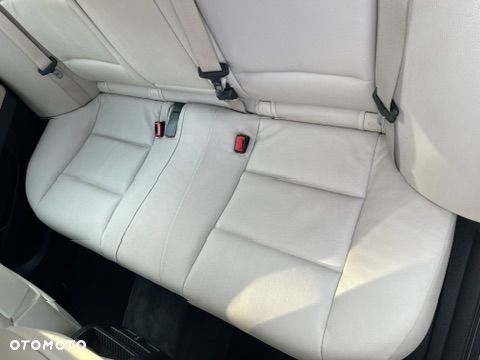 BMW Seria 5 - 24