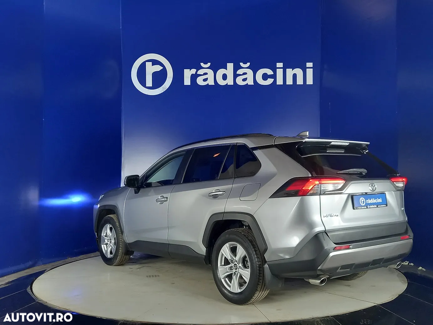 Toyota RAV4 - 3