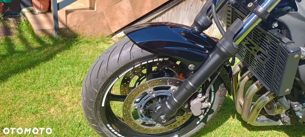 Yamaha FZ6 - 12