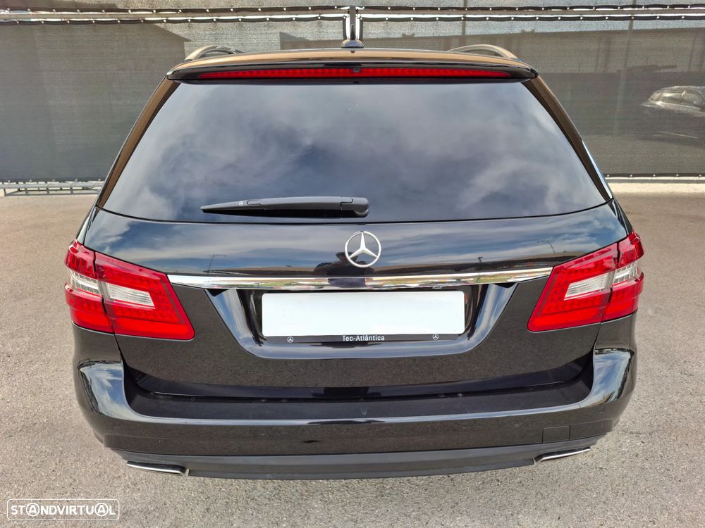 Mercedes-Benz E 300 Bluetec Hybrid Avantgarde - 13