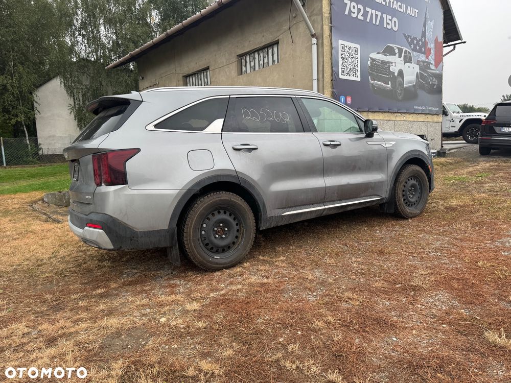 Kia Sorento - 15