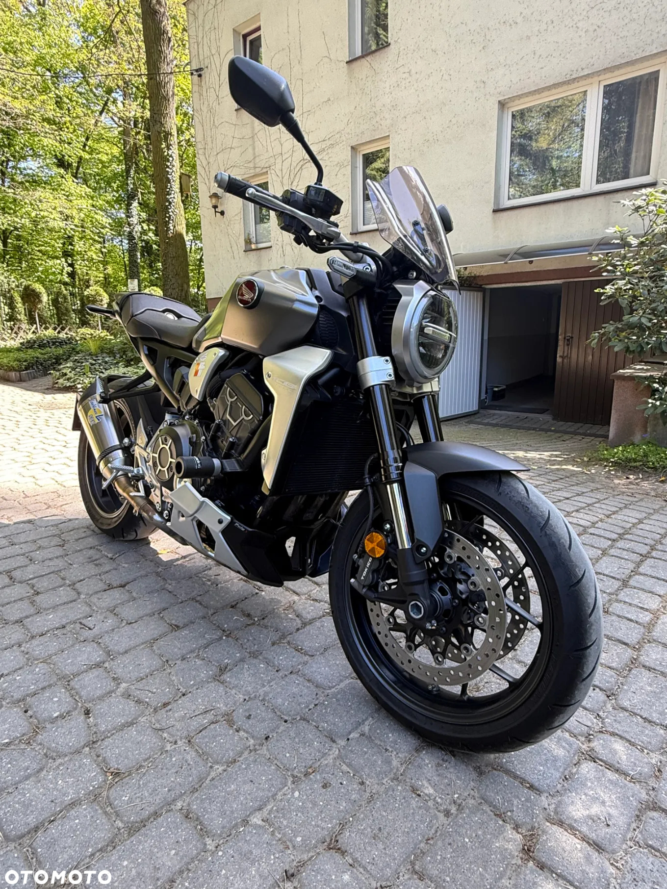 Honda CB - 2