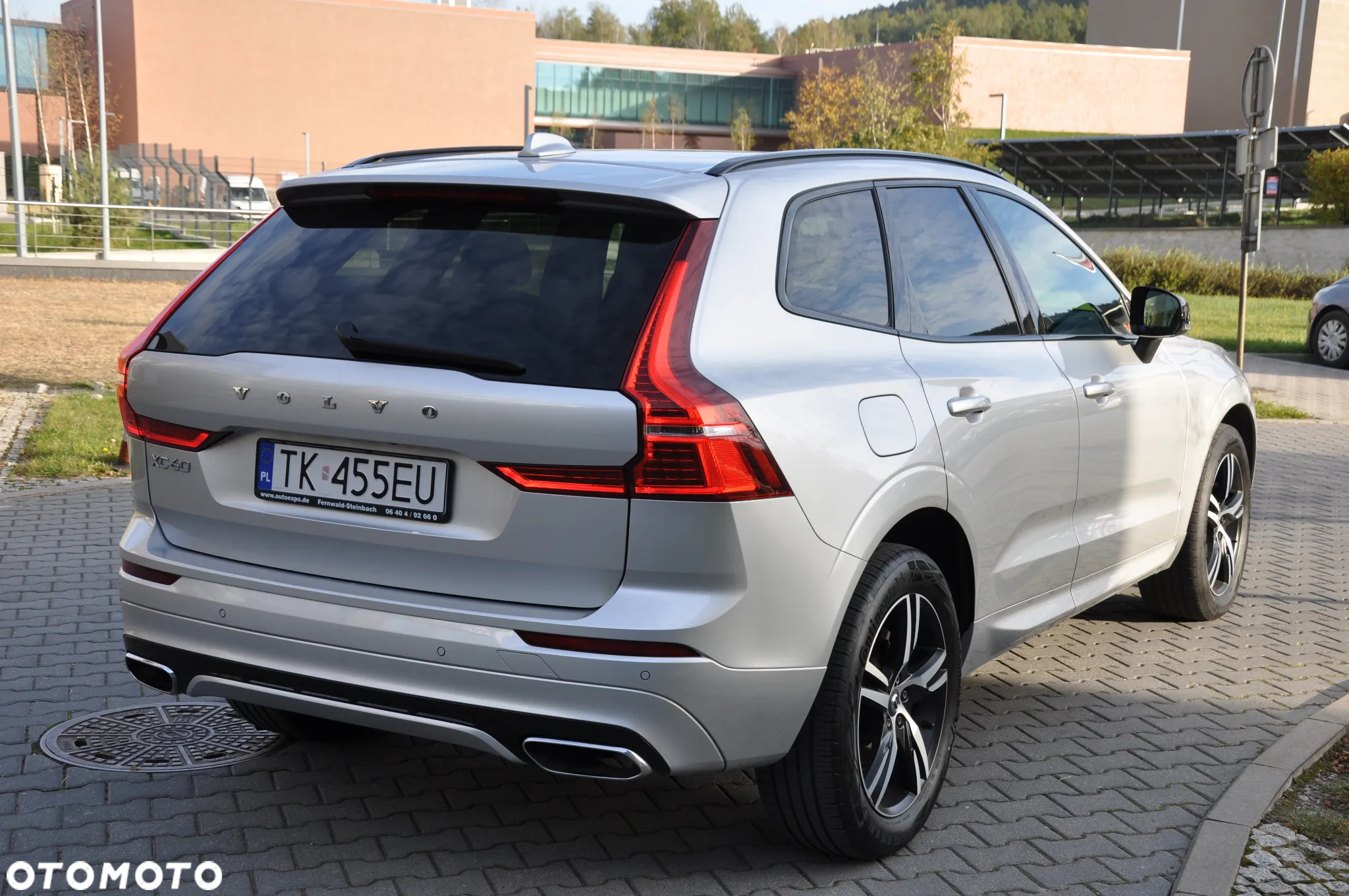 Volvo XC 60 D4 SCR R-Design - 25